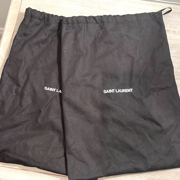 SAINT LAURENT BLADE SLINGBACK PUMPS IN CROCODILE-EMBOSSED PATENT LEATHER - Picture 14 of 14